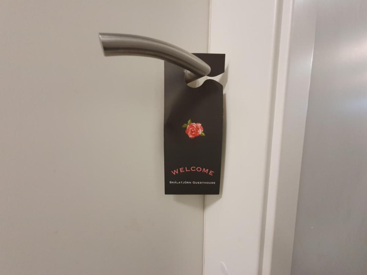 Skalatjoern Guesthouse Skalatjorn ภายนอก รูปภาพ