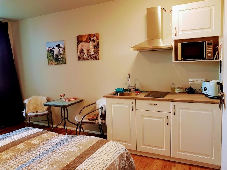 Skalatjoern Guesthouse Skalatjorn ภายนอก รูปภาพ