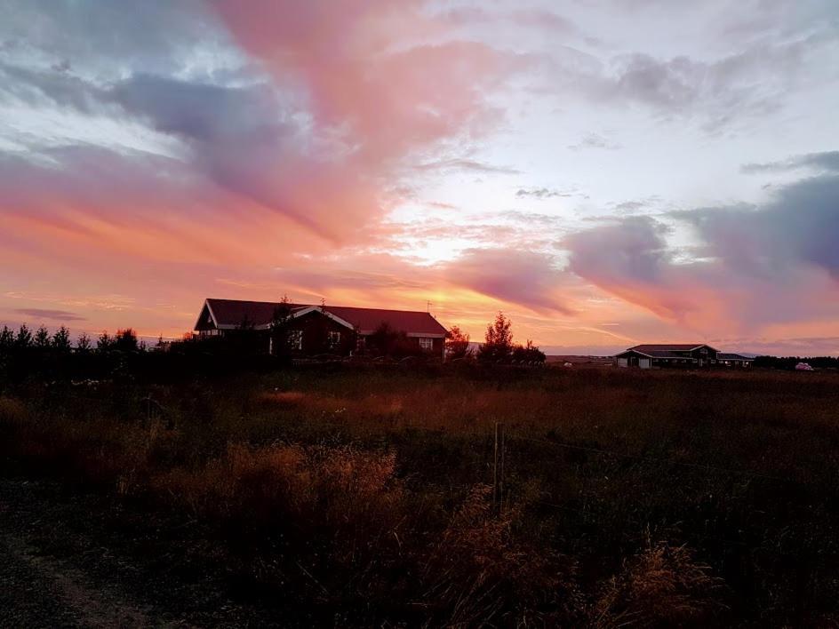 Skalatjoern Guesthouse Skalatjorn ภายนอก รูปภาพ